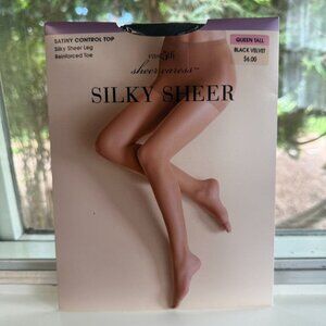 JC Penney East 5th Silky Sheer Control Top Pantyhose Queen Tall Black Velvet